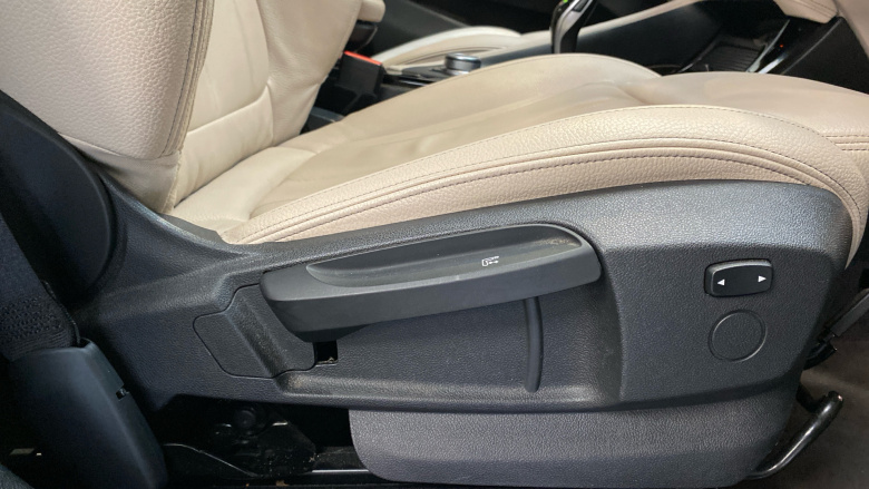 BMW X1 sDrive 20i M Sport 5dr Step Auto Petrol Estate